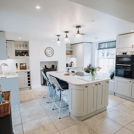 Stunning 5 Bedroom Period Property By The Sea Herne Bay Exteriör bild